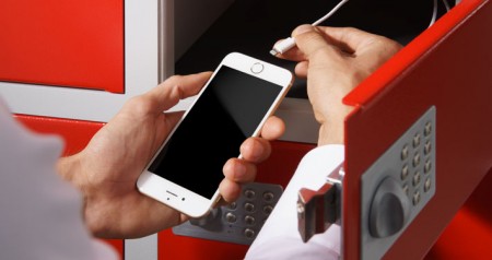 Handyladestation Rotstahl