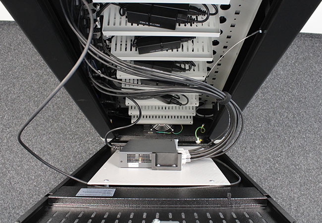 ILLTECxNotecart mit Inbetriebnahme Service und Switch Kit