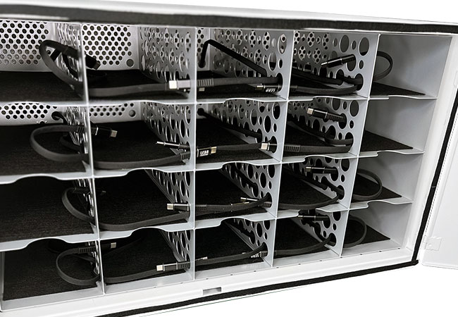 ILLTECxNotebox Wall 20